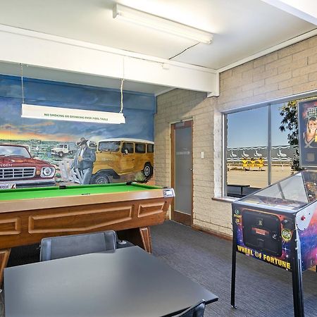 Nullarbor Roadhouse Hotel Екстериор снимка