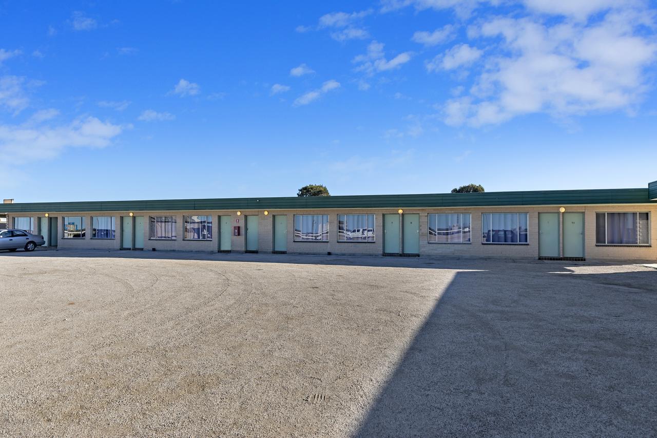 Nullarbor Roadhouse Hotel Екстериор снимка