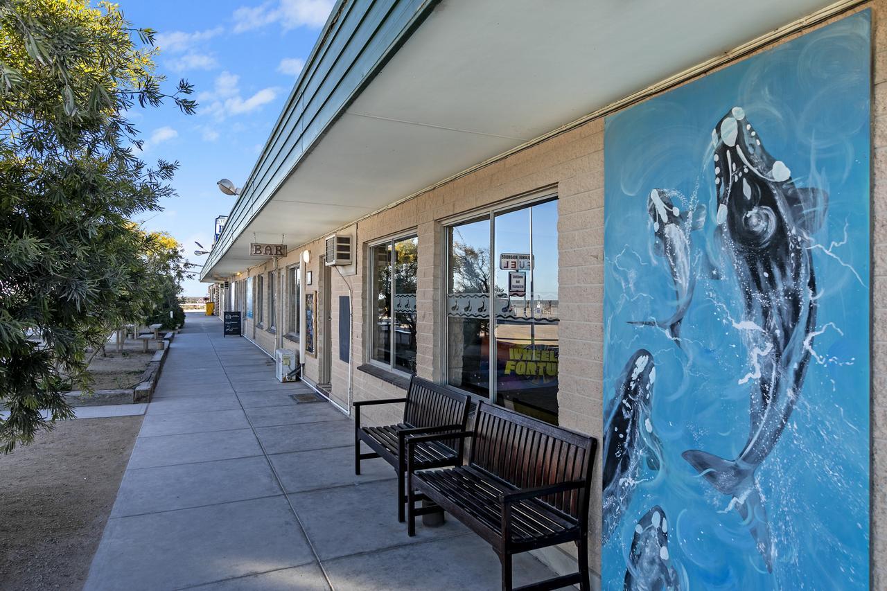 Nullarbor Roadhouse Hotel Екстериор снимка