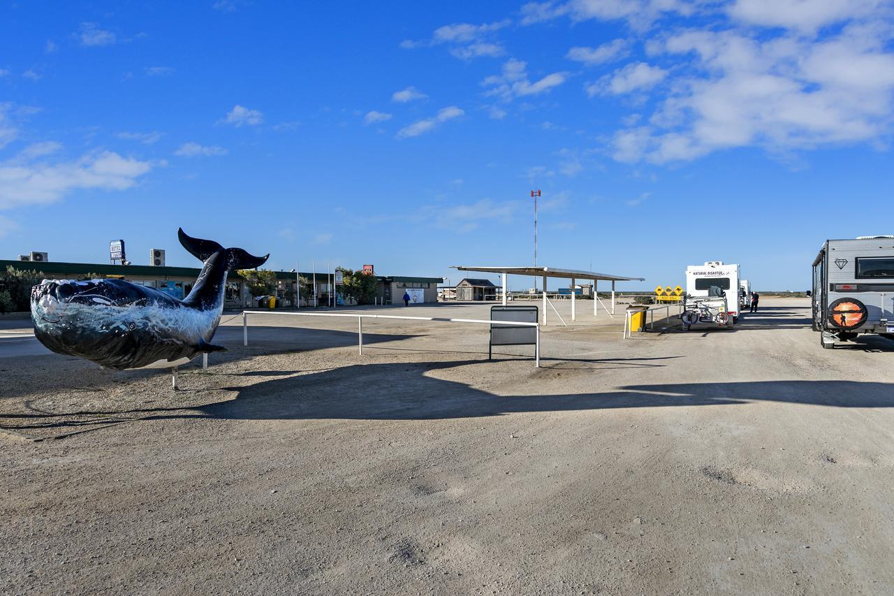 Nullarbor Roadhouse Hotel Екстериор снимка