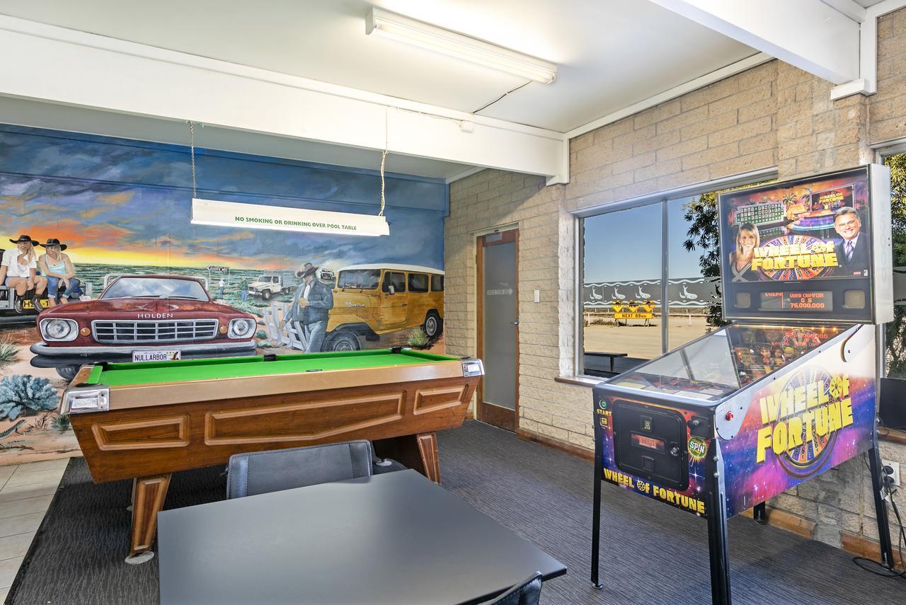 Nullarbor Roadhouse Hotel Екстериор снимка