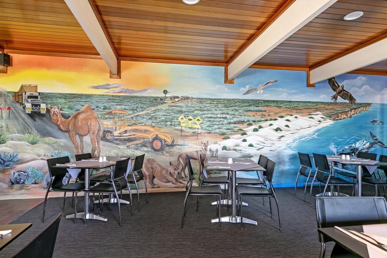 Nullarbor Roadhouse Hotel Екстериор снимка