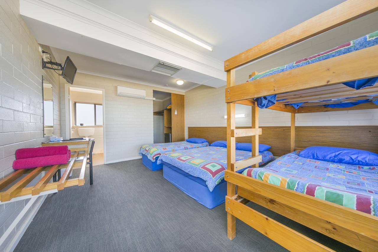 Nullarbor Roadhouse Hotel Екстериор снимка
