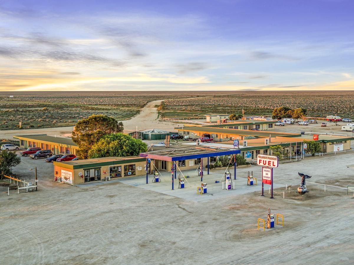 Nullarbor Roadhouse Hotel Екстериор снимка